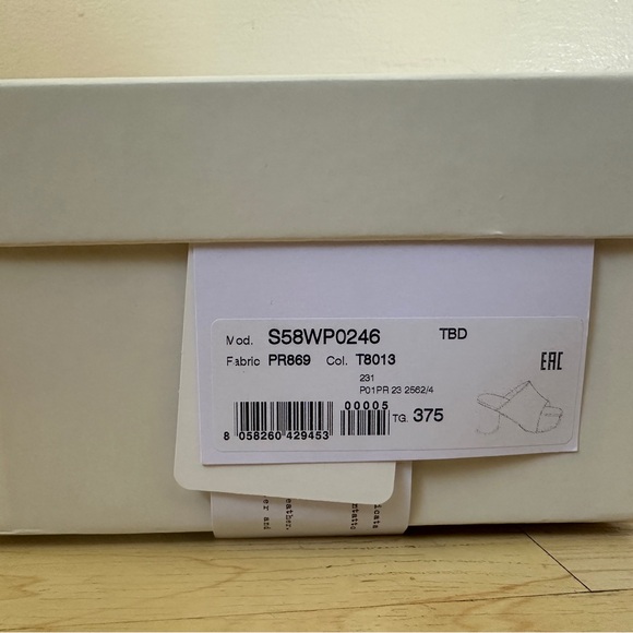 Maison Margiela Tabi Split Toe Sandals - Picture 11 of 11